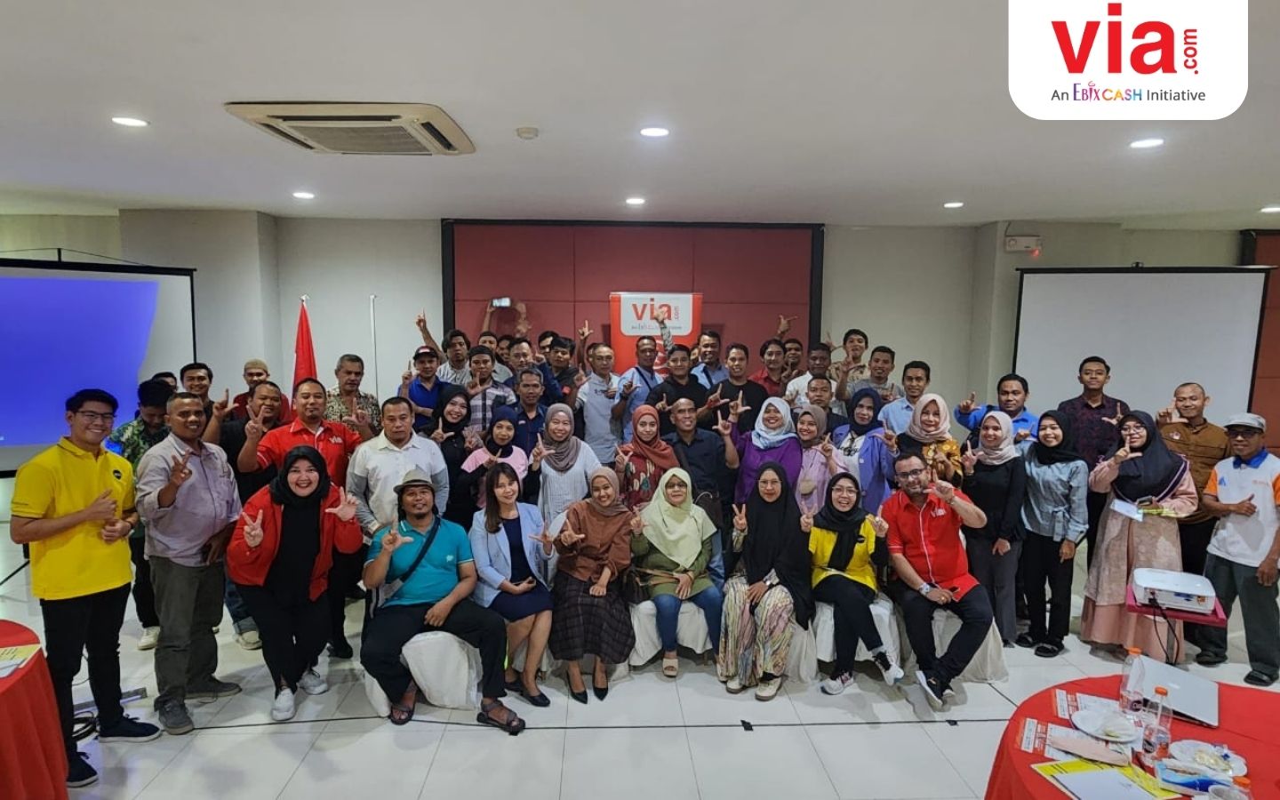 Via.com Indonesia dan Scoot Airlines Adakan Gathering Travel Agent di Lombok