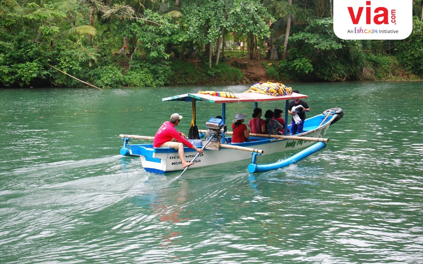 Wisata Seru di 6 Sungai Cantik Indonesia