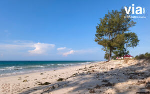 Pantai Mananga Aba 